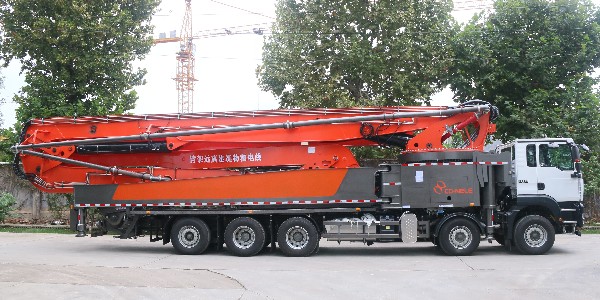 泵車(chē)發(fā)生故障時(shí)要耐心解決