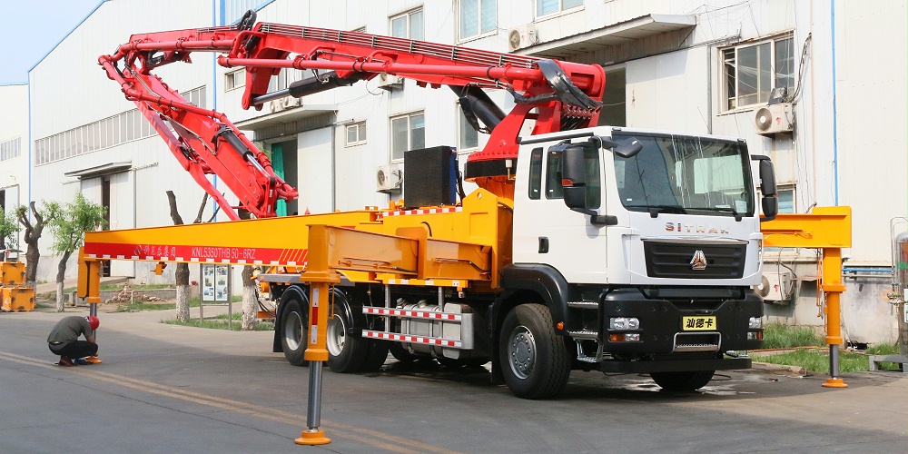 科尼樂(lè ) 汕德卡50米泵車(chē)